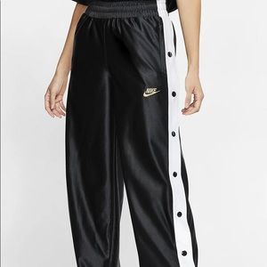 Nike Women's Glam Dunk Snap Old School Pants